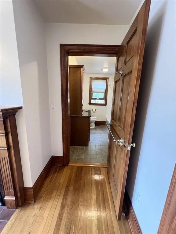 1 bed, 1 bath apartment for rent at 584 Humphrey St Unit 1, Swampscott — photo 16 of 37