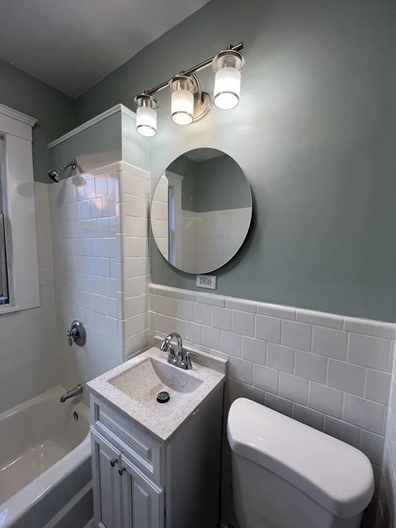 3 bed, 1 bath apartment for rent at 584 Lagrange St Unit 2, West Roxbury — photo 14 of 18