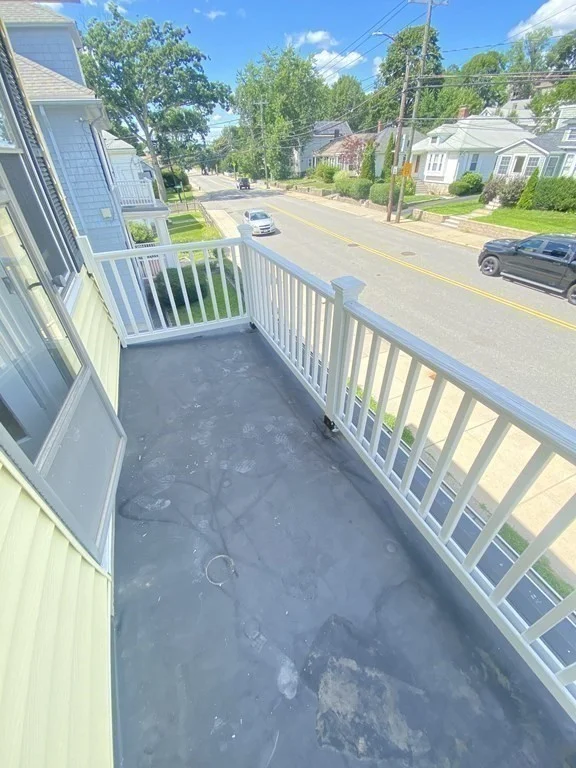 3 bed, 1 bath apartment for rent at 584 Lagrange St Unit 2, West Roxbury — photo 15 of 18