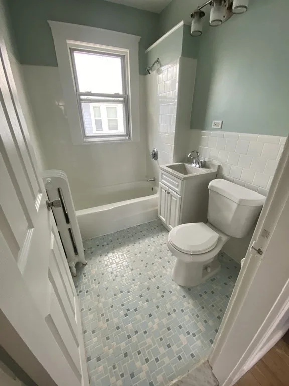 3 bed, 1 bath apartment for rent at 584 Lagrange St Unit 2, West Roxbury — photo 13 of 18