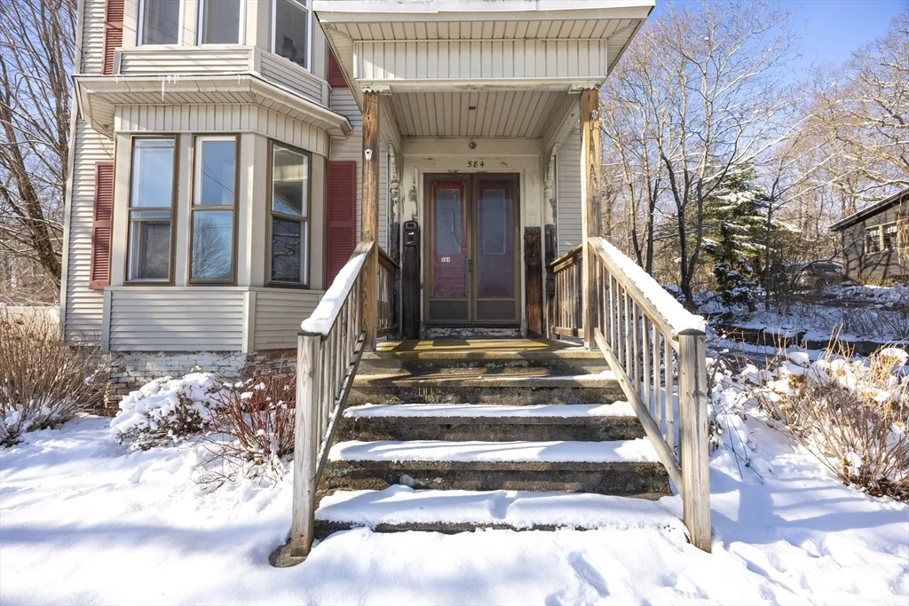 2 bed, 1 bath apartment for rent at 584 Mount Hope St Unit 2, North Attleboro — photo 33 of 35