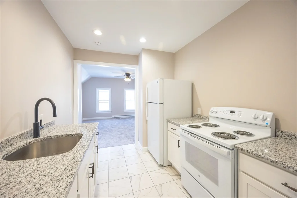 2 bed, 1 bath apartment for rent at 584 Mount Hope St Unit 2, North Attleboro — photo 16 of 35