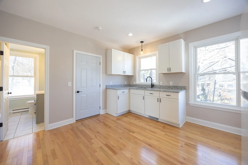 2 bed, 1 bath apartment for rent at 584 Mount Hope St Unit 2, North Attleboro — photo 8 of 35