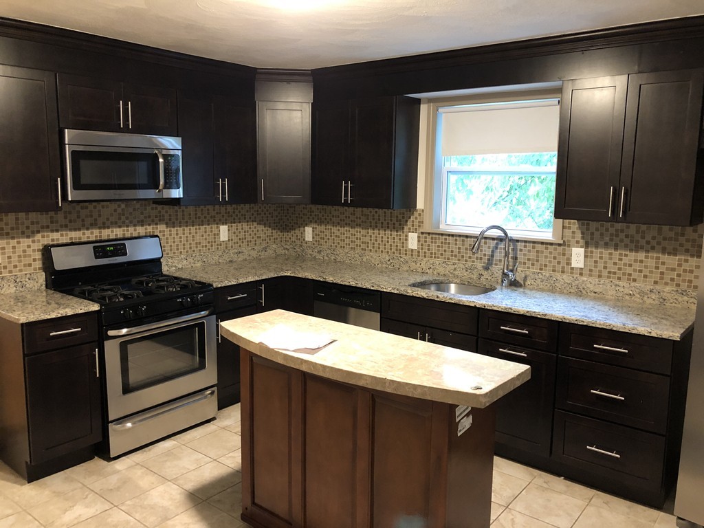 3 bed, 1 bath apartment for rent at 585 Broadway Unit 1, South Medford — photo 10 of 10