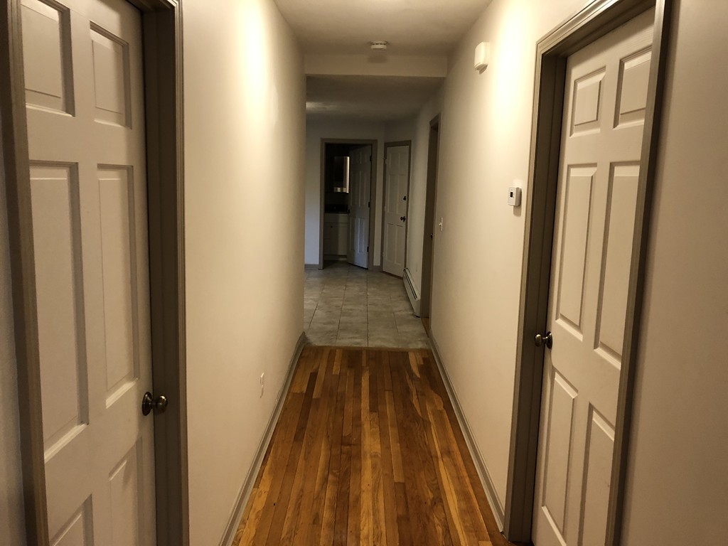 3 bed, 1 bath apartment for rent at 585 Broadway Unit 1, South Medford — photo 4 of 10