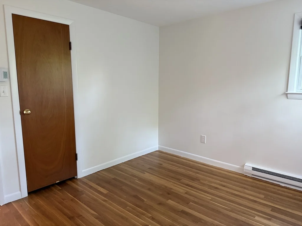 3 bed, 1 bath apartment for rent at 585 Burncoat St, Worcester — photo 17 of 27