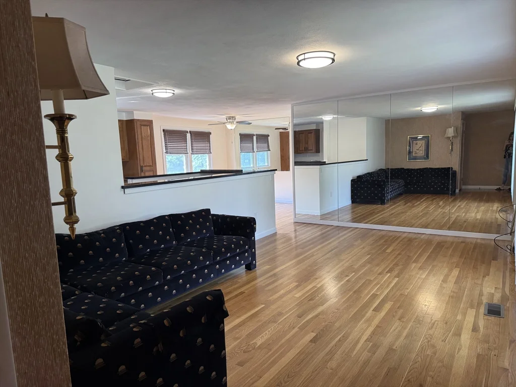 3 bed, 2 bath apartment for rent at 585 Burncoat Unit 1, Worcester — photo 7 of 22