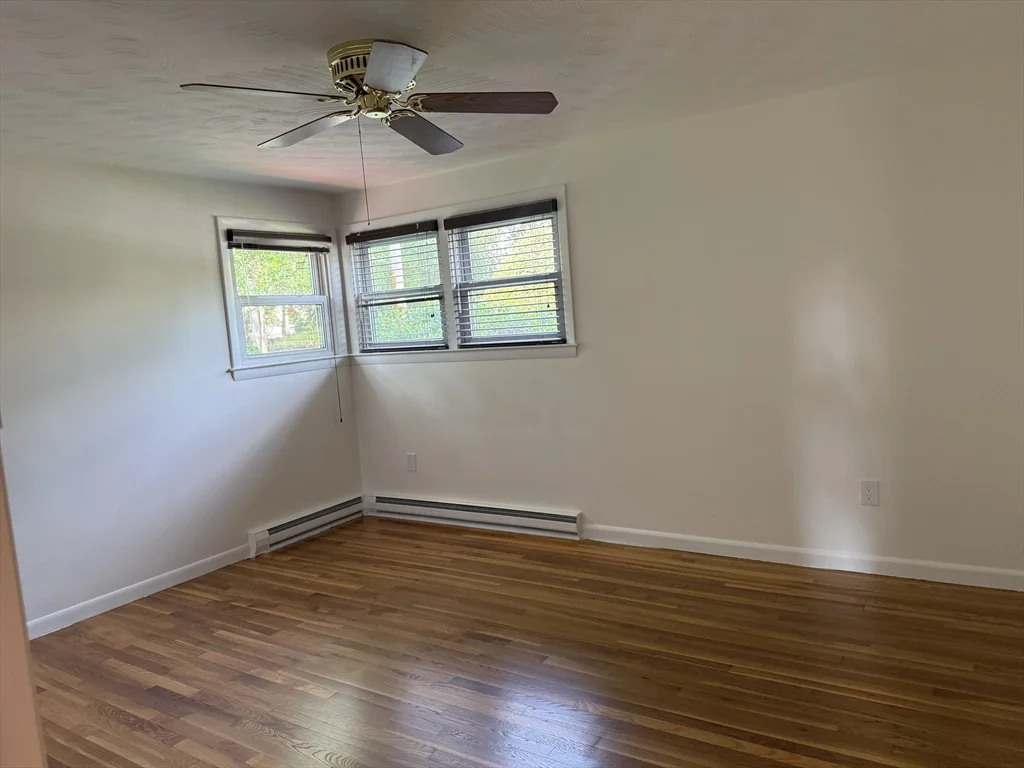 3 bed, 2 bath apartment for rent at 585 Burncoat Unit 1, Worcester — photo 10 of 22