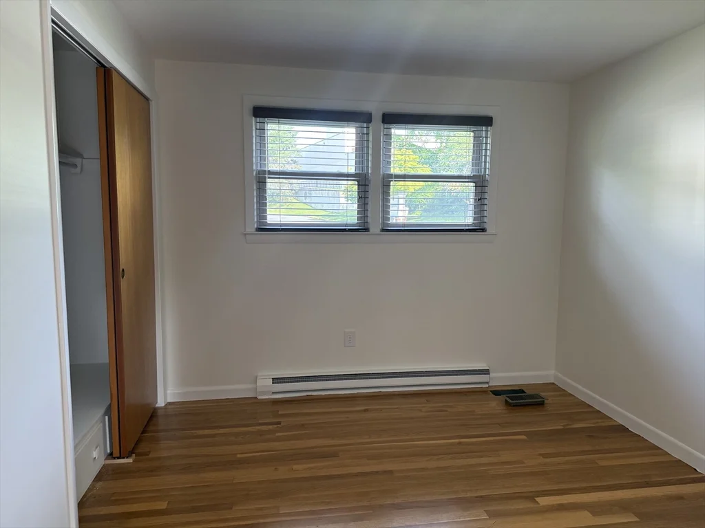 3 bed, 2 bath apartment for rent at 585 Burncoat Unit 1, Worcester — photo 11 of 22