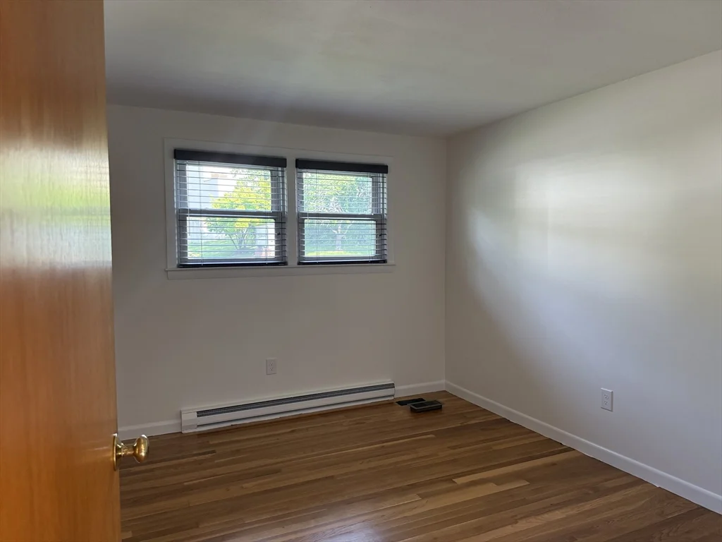 3 bed, 2 bath apartment for rent at 585 Burncoat Unit 1, Worcester — photo 12 of 22