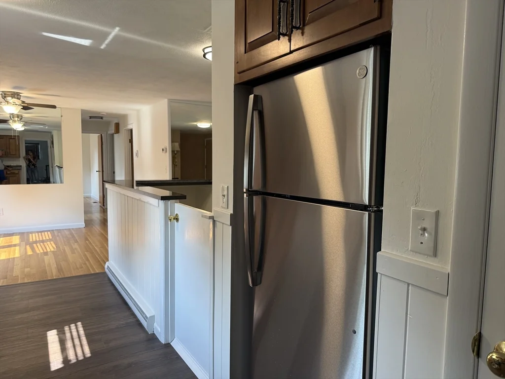 3 bed, 2 bath apartment for rent at 585 Burncoat Unit 1, Worcester — photo 4 of 22