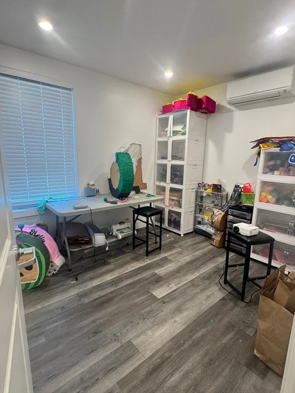 2 bed, 1 bath apartment for rent at 585 Essex St Unit 109, Lynn — photo 8 of 25