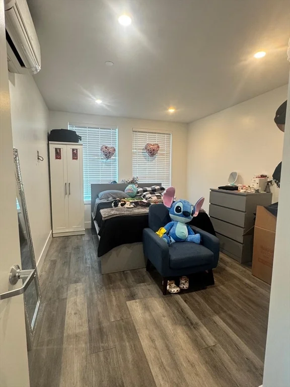 2 bed, 1 bath apartment for rent at 585 Essex St Unit 109, Lynn — photo 6 of 25
