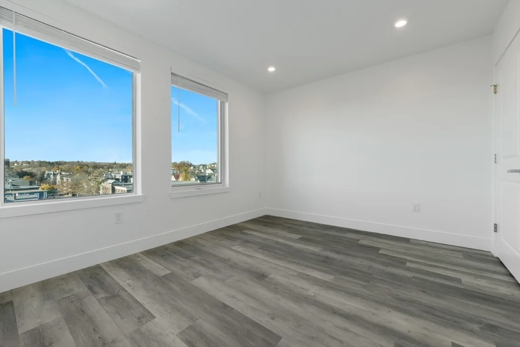 2 bed, 1 bath apartment for rent at 585 Essex St Unit 309, Lynn — photo 9 of 27