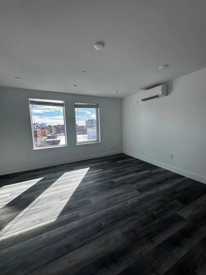 2 bed, 1 bath apartment for rent at 585 Essex St Unit 318, Lynn — photo 4 of 13