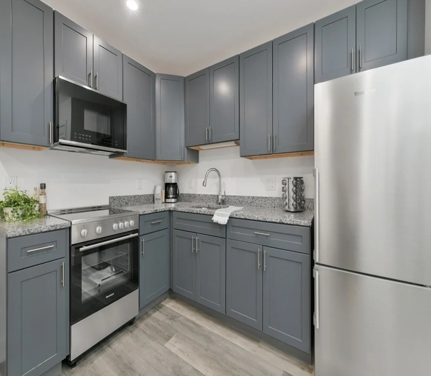 Studio bed, 1 bath apartment for rent at 585 Essex St Unit 327, Lynn — photo 1 of 16