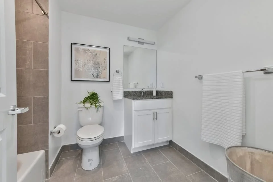 1 bed, 1 bath apartment for rent at 585 Essex St Unit 416, Lynn — photo 13 of 14