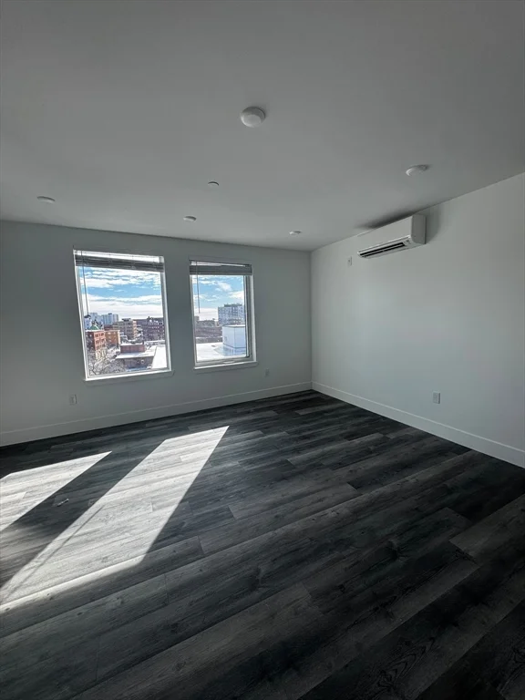 2 bed, 1 bath apartment for rent at 585 Essex St Unit 418, Lynn — photo 8 of 28