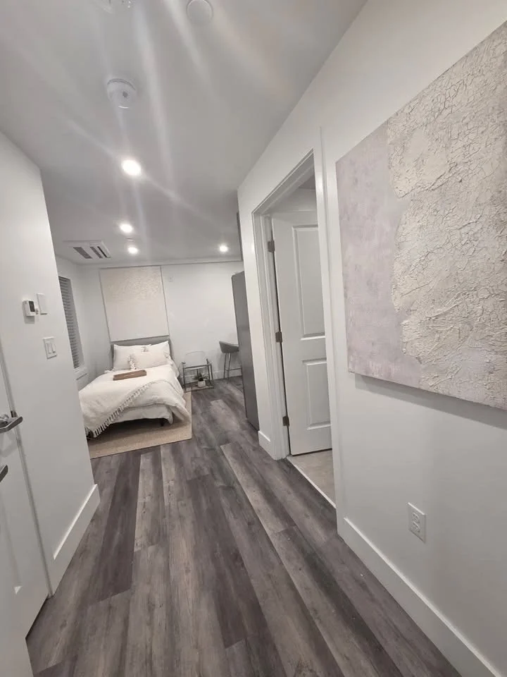 Studio bed, 1 bath apartment for rent at 585 Essex St Unit 419, Lynn — photo 2 of 6