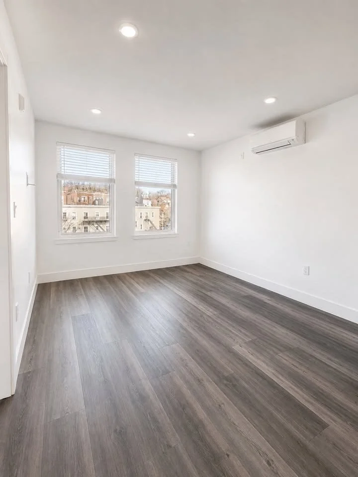 1 bed, 1 bath apartment for rent at 585 Essex St Unit 510, Lynn — photo 3 of 7