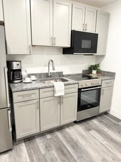 Studio bed, 1 bath apartment for rent at 585 Essex St Unit 525, Lynn — photo 4 of 29