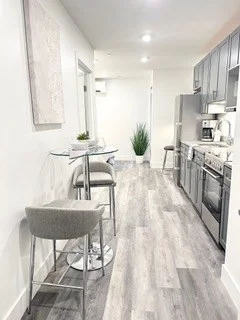 Studio bed, 1 bath apartment for rent at 585 Essex St Unit 526, Lynn — photo 2 of 16