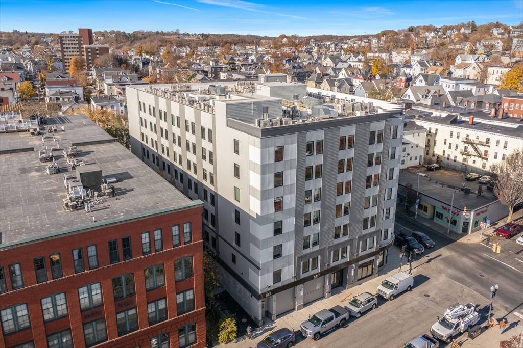 Studio bed, 1 bath apartment for rent at 585 Essex St Unit 613, Lynn — photo 10 of 26