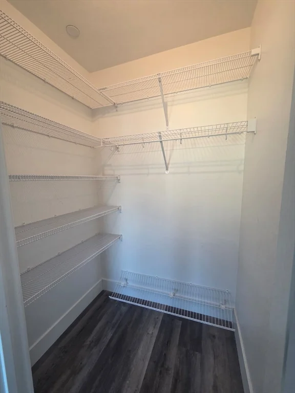 1 bed, 1 bath apartment for rent at 585 Essex St Unit 722, Lynn — photo 5 of 7