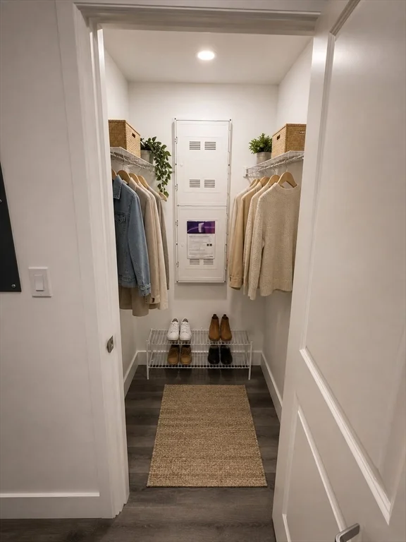 Studio bed, 1 bath apartment for rent at 585 Essex St Unit 823, Lynn — photo 5 of 6