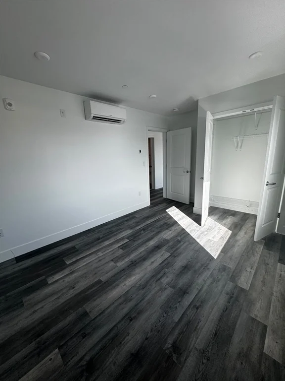 2 bed, 1 bath apartment for rent at 585 Essex St Unit PH 518, Lynn — photo 5 of 10