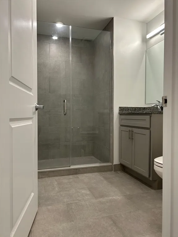 Studio bed, 1 bath apartment for rent at 585 Essex St Unit PH 519, Lynn — photo 6 of 19