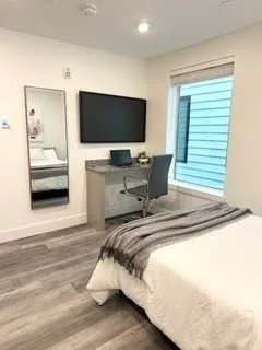 Studio bed, 1 bath apartment for rent at 585 Essex St Unit PH 627, Lynn — photo 3 of 21