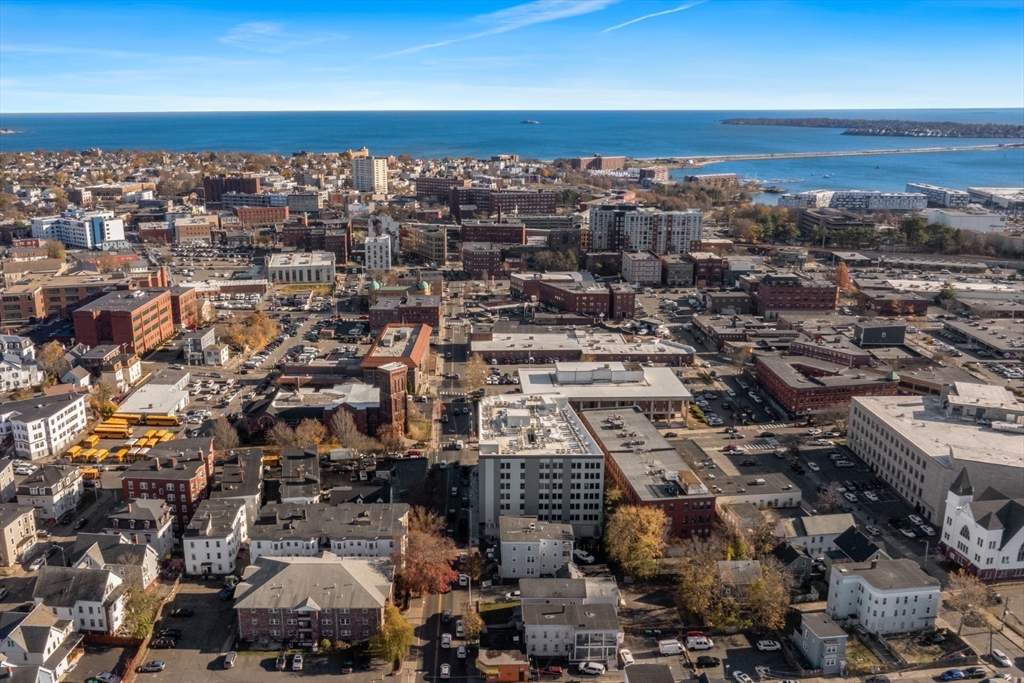 Studio bed, 1 bath apartment for rent at 585 Essex St Unit PH 711, Lynn — photo 17 of 26