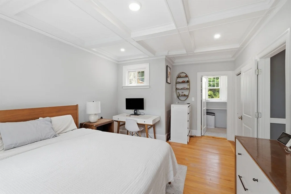3 bed, 1 bath apartment for rent at 585 Franklin St Unit 6, Melrose — photo 18 of 31