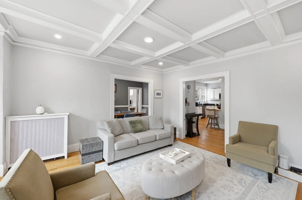 3 bed, 1 bath apartment for rent at 585 Franklin St Unit 6, Melrose — photo 8 of 31