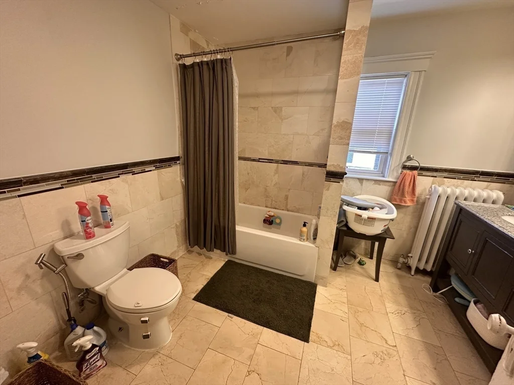3 bed, 1 bath apartment for rent at 585 Main St Unit -, Watertown — photo 9 of 29