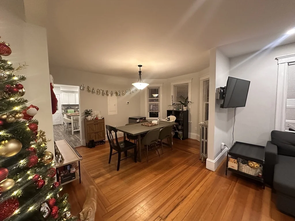 3 bed, 1 bath apartment for rent at 585 Main St Unit -, Watertown — photo 4 of 29
