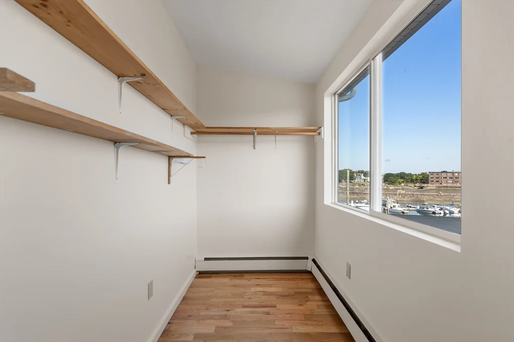 3 bed, 2 bath apartment for rent at 585 Shirley St Unit 1, Winthrop — photo 13 of 20