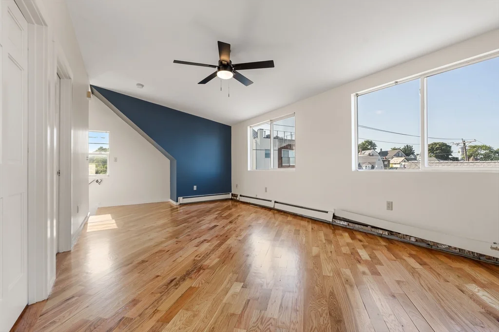 3 bed, 2 bath apartment for rent at 585 Shirley St Unit 1, Winthrop — photo 8 of 20