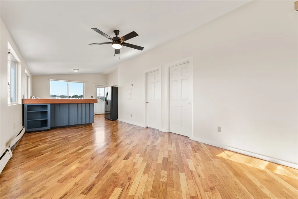 3 bed, 2 bath apartment for rent at 585 Shirley St Unit 1, Winthrop — photo 10 of 20