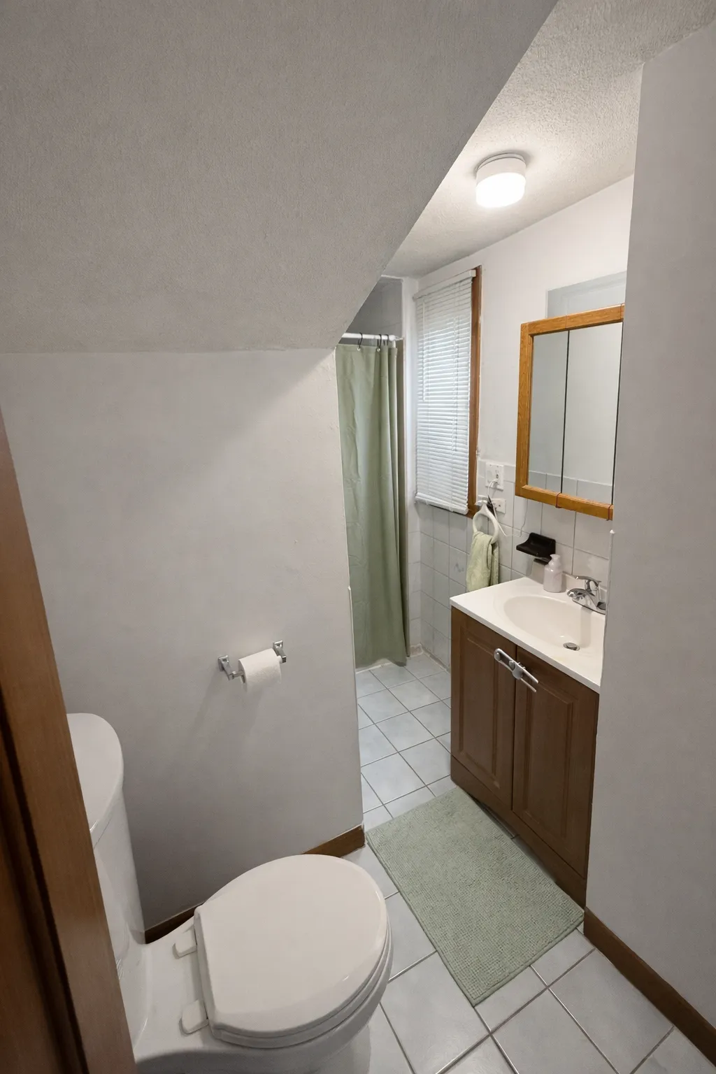 1 bed, 1 bath apartment for rent at 585 Somerville Ave Unit 1a, Spring Hill — photo 6 of 10