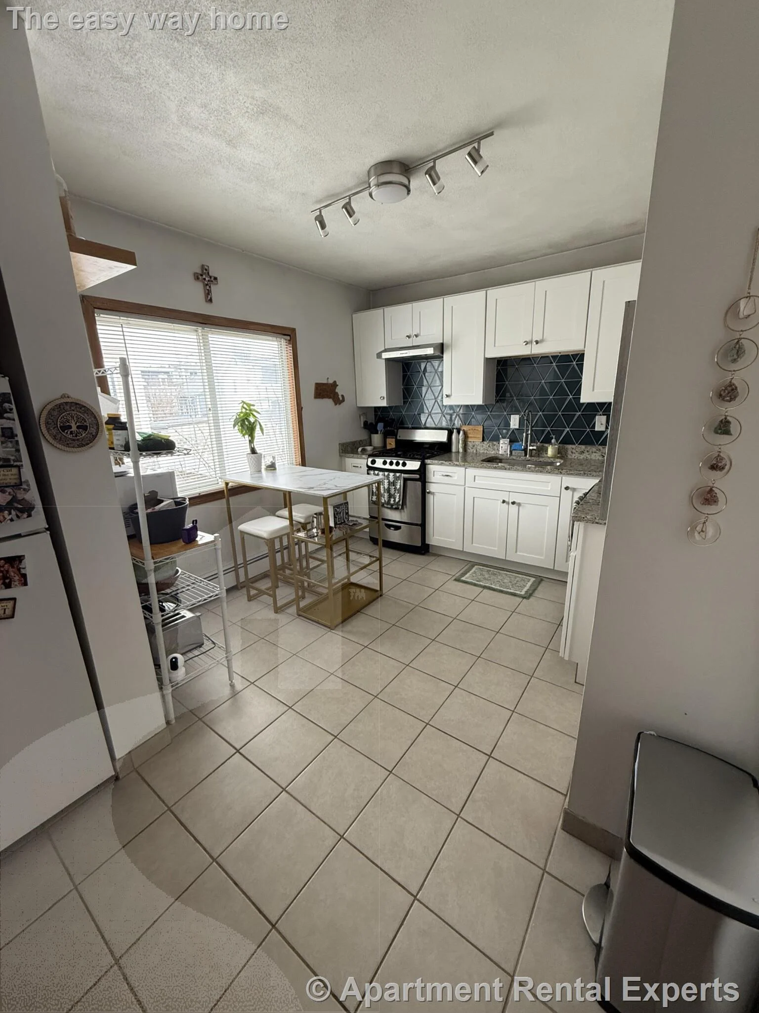 1 bed, 1 bath apartment for rent at 585 Somerville Ave Unit A, Porter Square — photo 1 of 13