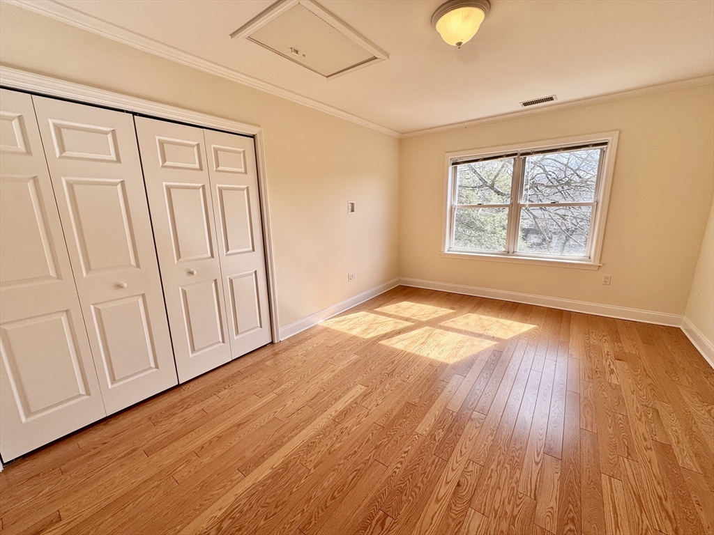 1 bed, 1 bath apartment for rent at 585 Vfw Pkwa Unit 509, Brookline — photo 5 of 9