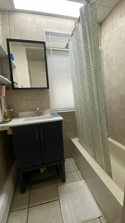 2 bed, 1 bath apartment for rent at 585 Western Ave Unit 1, Lynn — photo 7 of 9