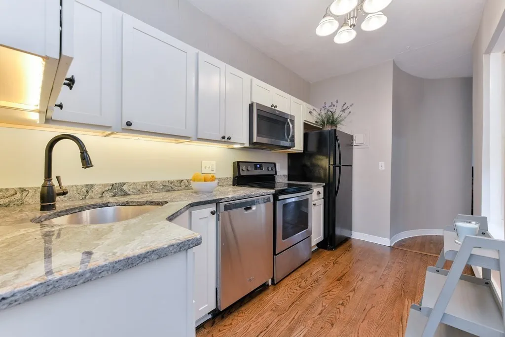 4 bed, 2 bath apartment for rent at 586 Columbus Ave Unit 1, Roxbury