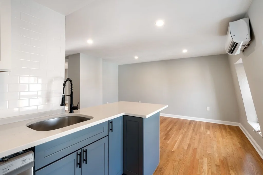 2 bed, 1 bath apartment for rent at 586 East Broadway Unit 3, Boston — photo 5 of 26
