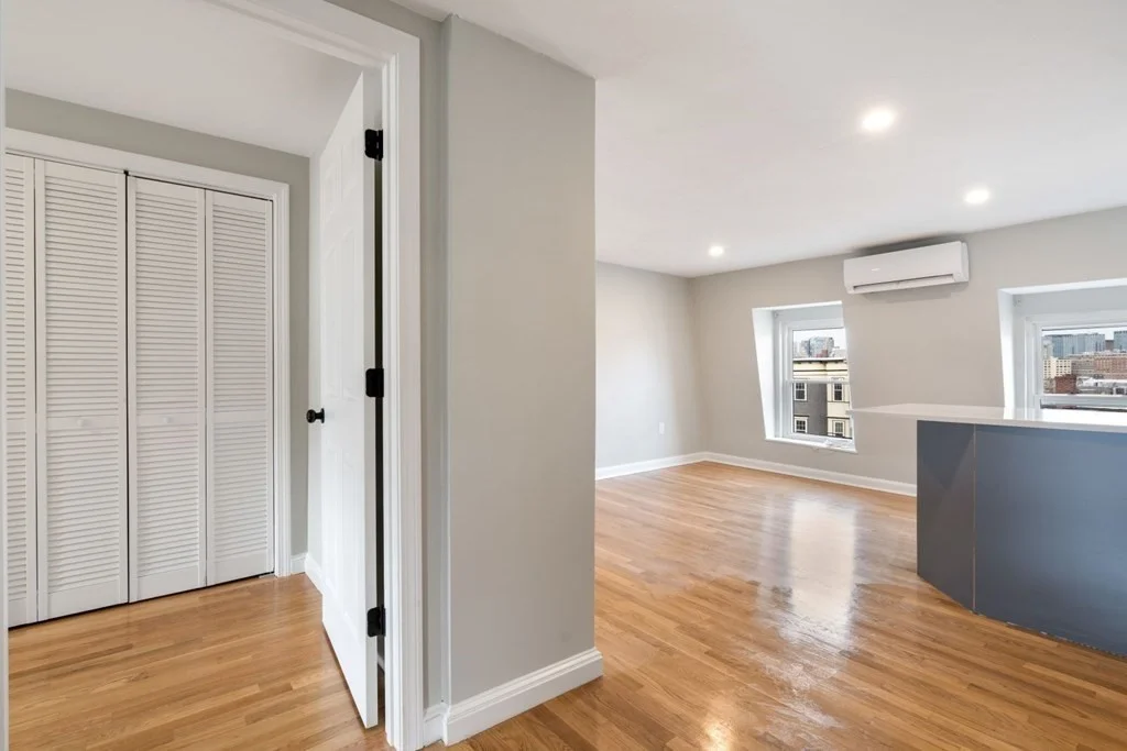 2 bed, 1 bath apartment for rent at 586 East Broadway Unit 3, Boston — photo 8 of 26