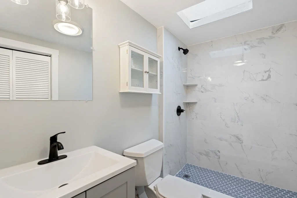 2 bed, 1 bath apartment for rent at 586 East Broadway Unit 3, Boston — photo 13 of 26