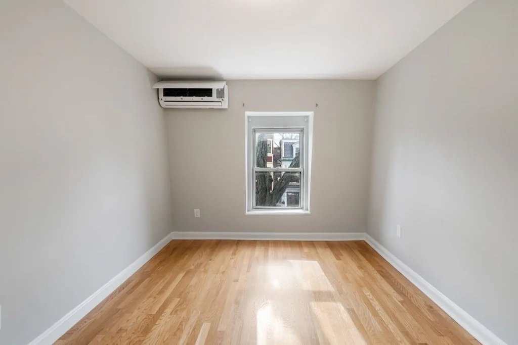 2 bed, 1 bath apartment for rent at 586 East Broadway Unit 3, Boston — photo 16 of 26