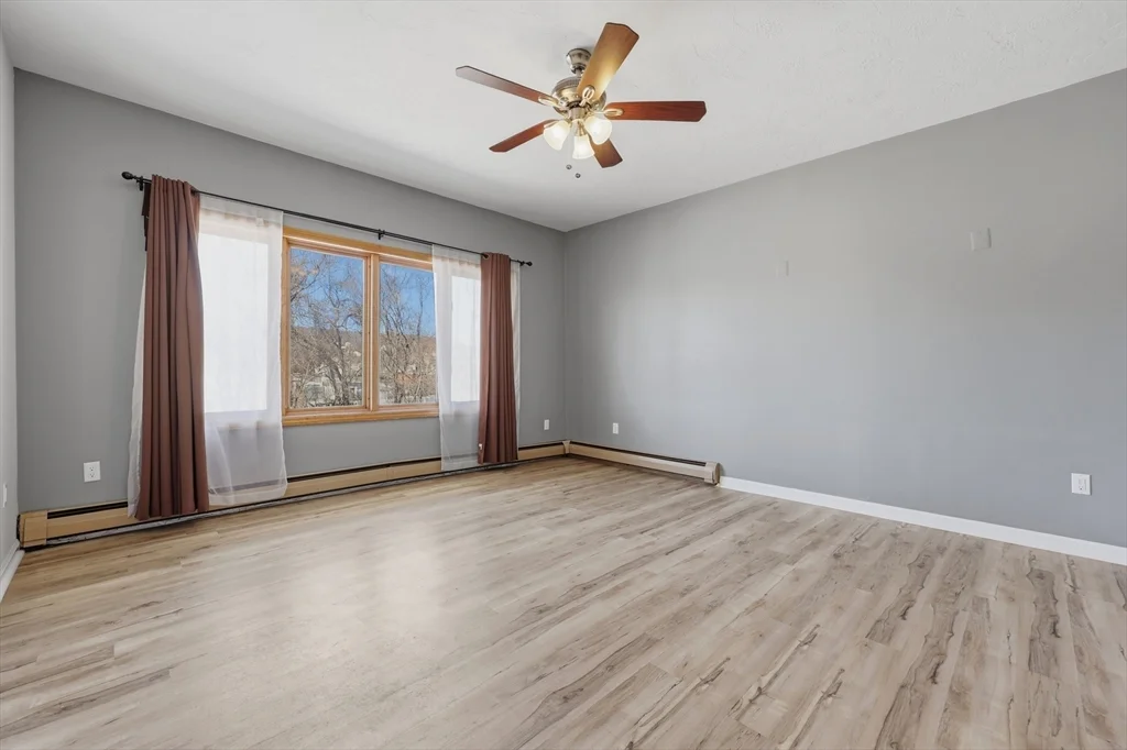 2 bed, 1 bath apartment for rent at 586 Franklin St Unit 1, Worcester — photo 16 of 20